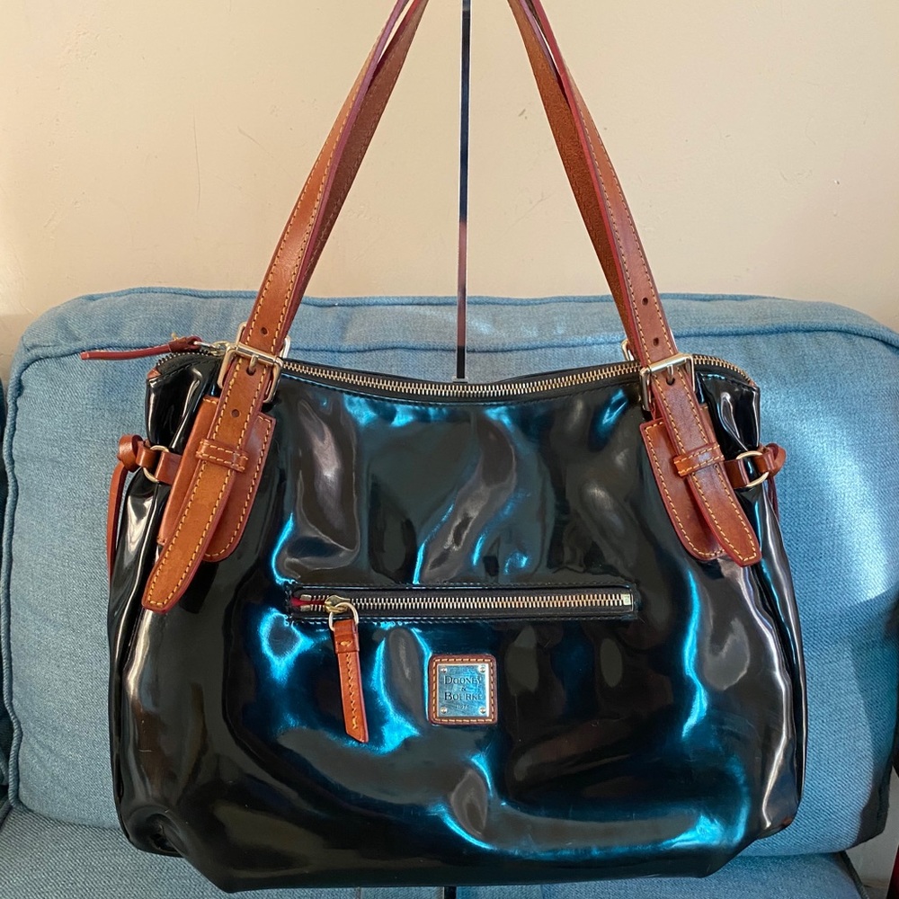 Dooney & Bourke